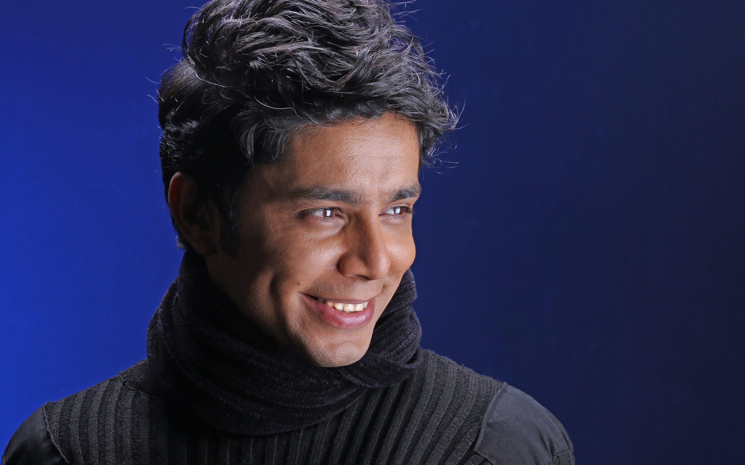 WELCOME TO ARASH BAHMANI NIK OFFICIAL WEBSITE (Director)